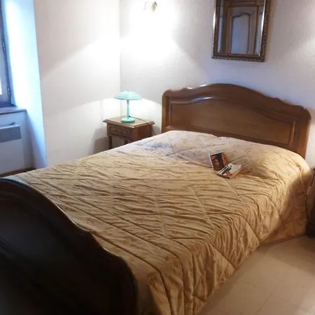 Grande Maison Pour Familles Et Amis Pres Des Gorges De L'allier - Fr-1-582-189 度假居