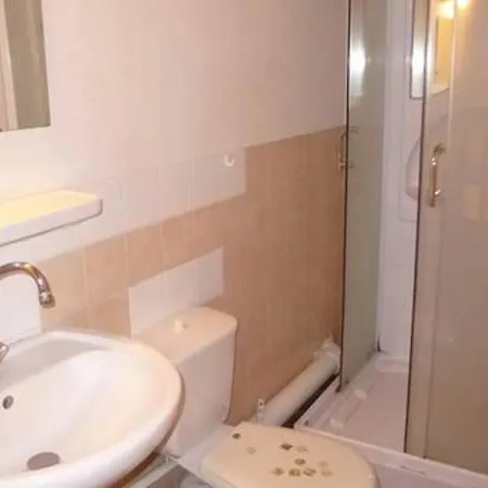 Grande Maison Pour Familles Et Amis Pres Des Gorges De L'allier - Fr-1-582-189 Villeneuve-dʼAllier