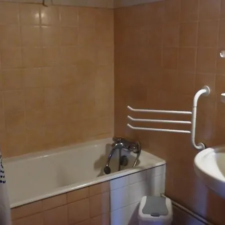 度假居 Grande Maison Pour Familles Et Amis Pres Des Gorges De L'allier - Fr-1-582-189 *